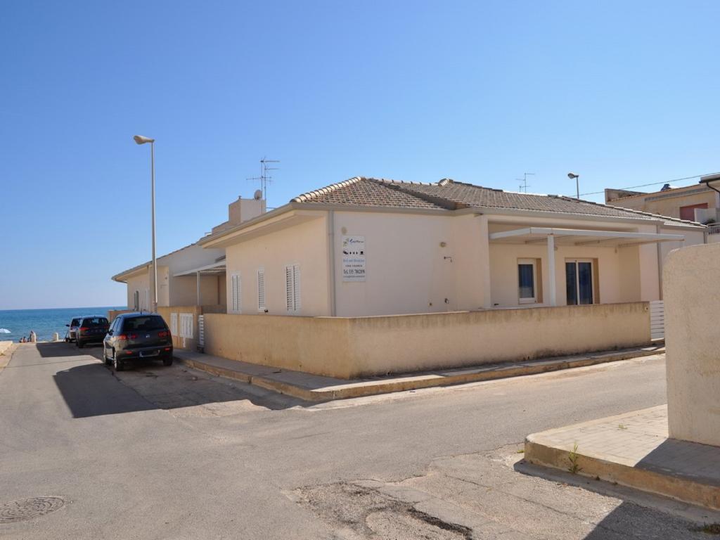 Sagittarius Mare Apartment Marina di Ragusa Luaran gambar
